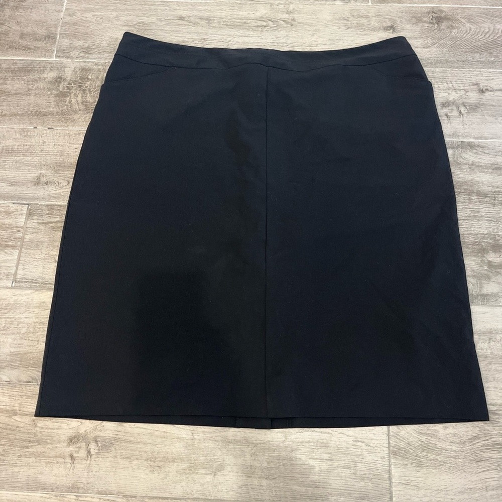 Worthington Skirt Womens 22W Plus Solid Black Pencil Skirt Back Slit Zipper